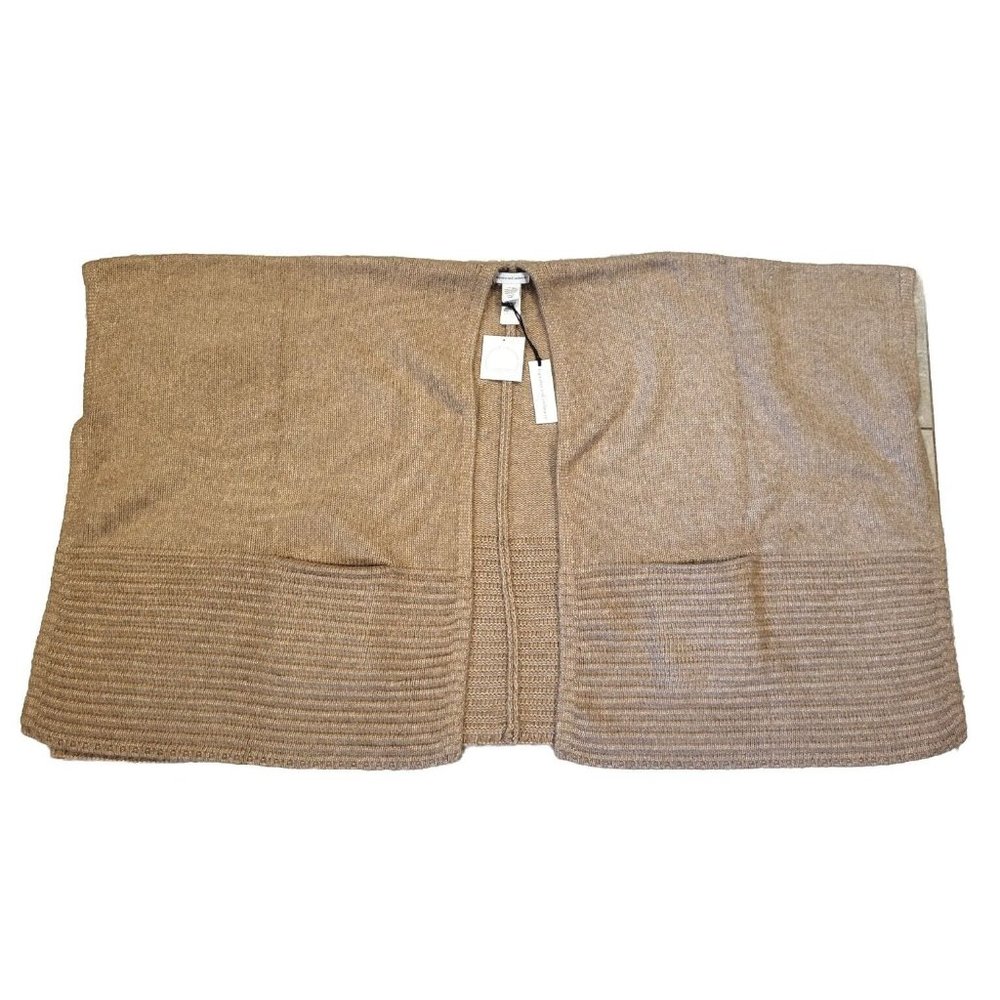 New Cupcakes & Cashmere Beige One Size Poncho With Pockets